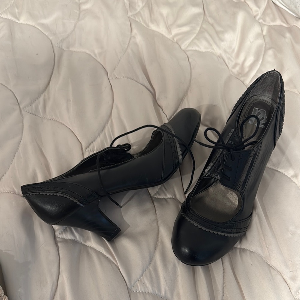 R2 Black Lace-Up Platform Heels - fits as a 9M